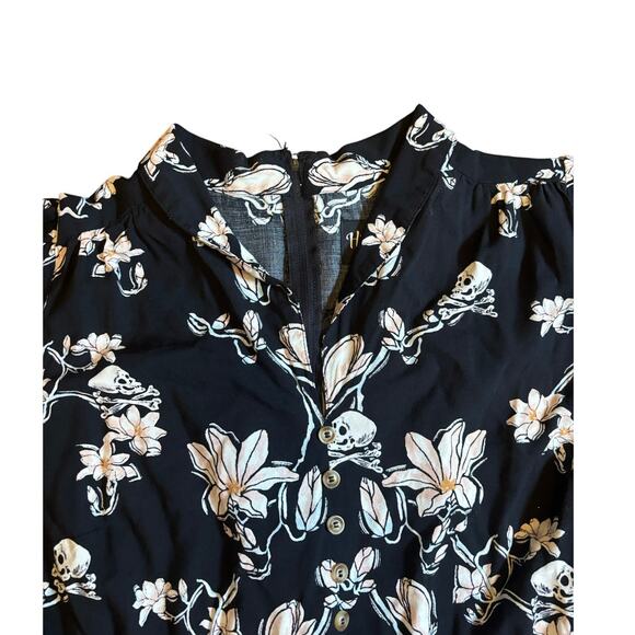Hello Bunny Black Flower & Skull 3/4 Button Down Dress XL - Picture 6 of 7